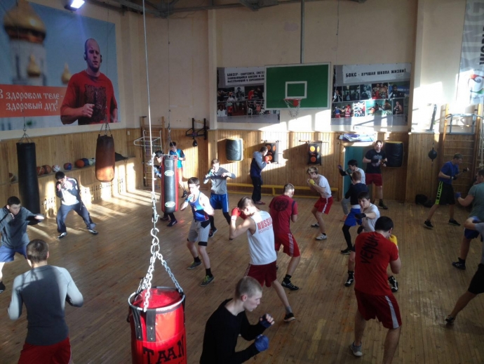podgotovka juniorskoj sbornoj jugry k pervenstvu urala f202deb boxing